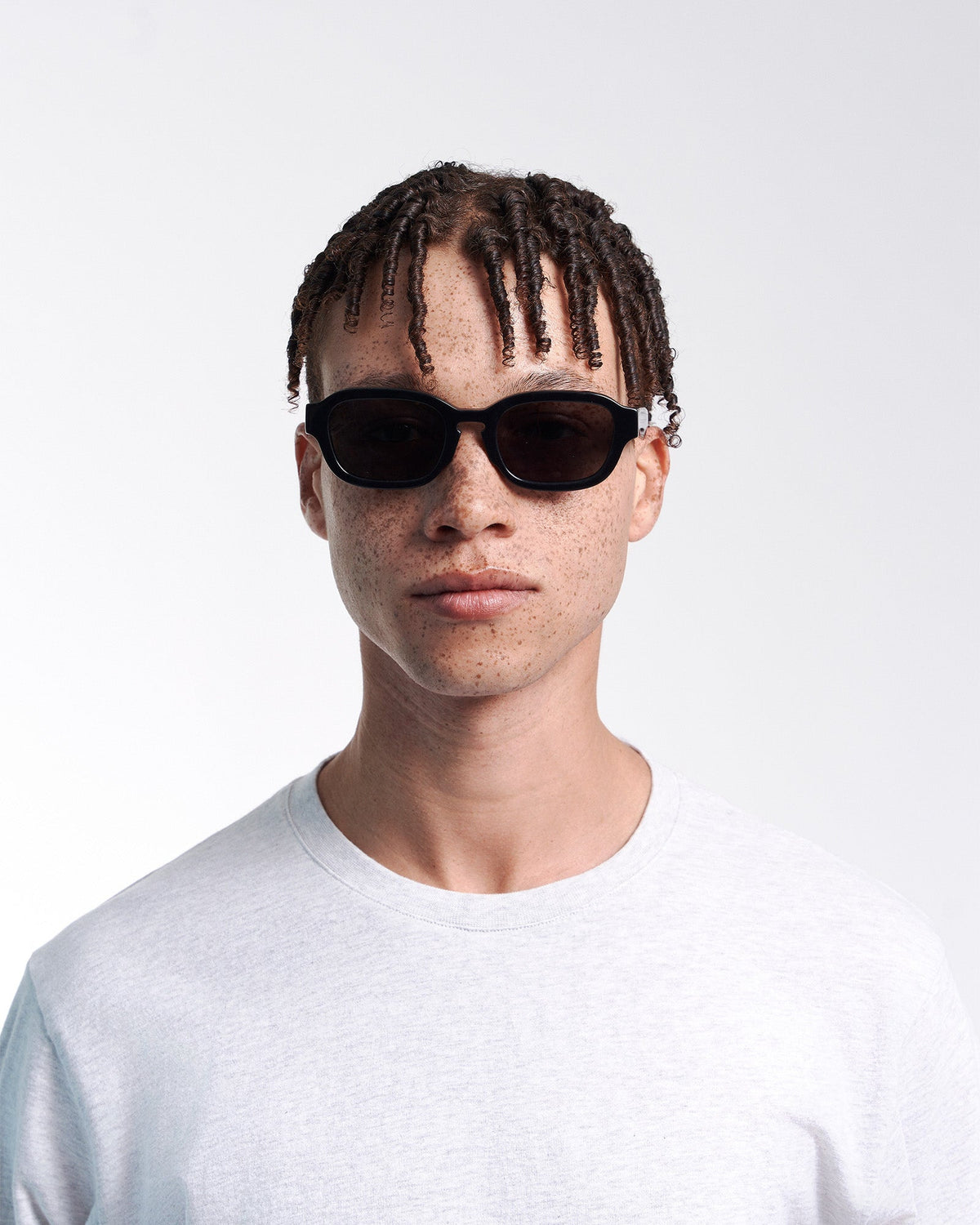 Sunglass 01 - Deep Black Solid - Black